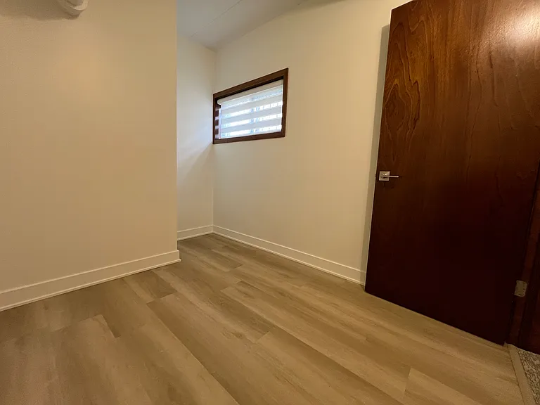 2416 W Foster Ave #1N — Photo 47