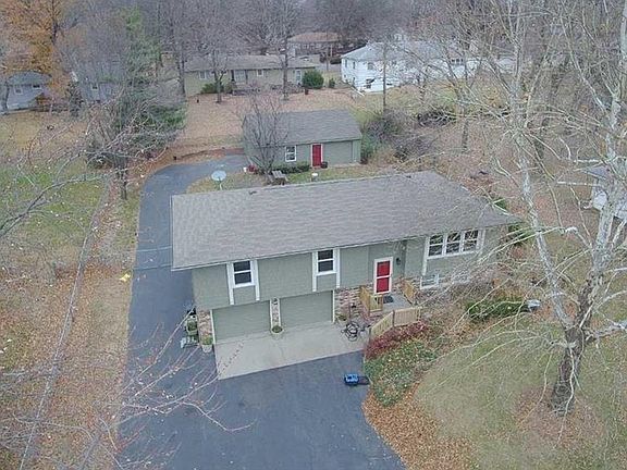 House plus 3 car detached garage