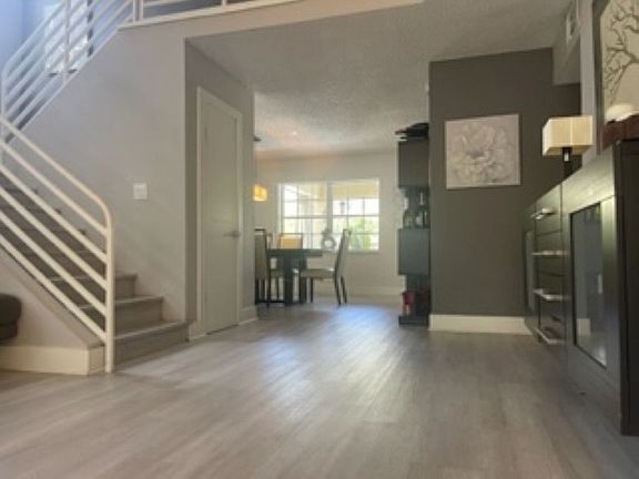 5th image of 14971 SW 42nd Ter