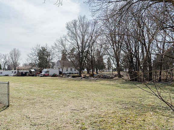 4th image of 2170 Pilot Knob Rd
