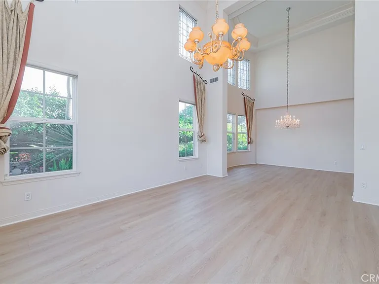 5435 Vista Del Mar — Photo 11