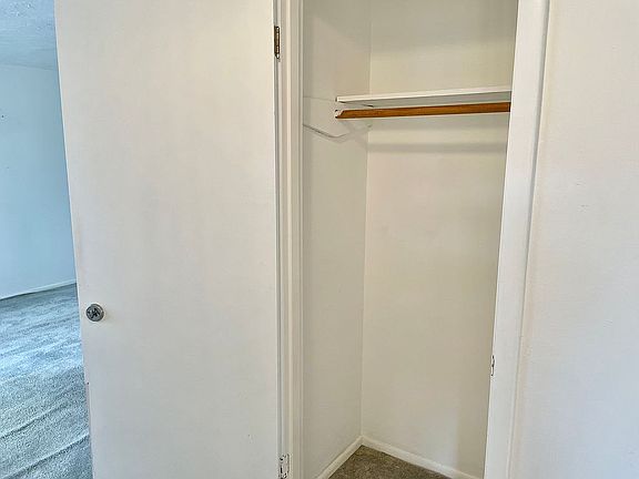 Coat closet