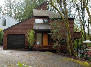 3637 SW Kanan Dr, Portland, OR 97221