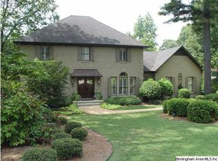 2525 Aspen Cove Dr, Vestavia, AL 35243