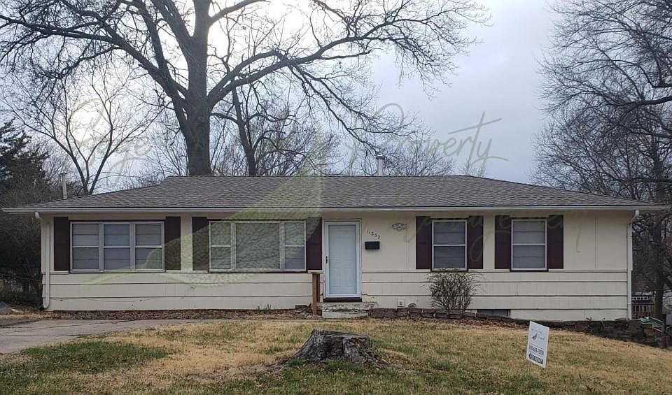 1st image of 11232 Jackson Avekansas Ctr #64137