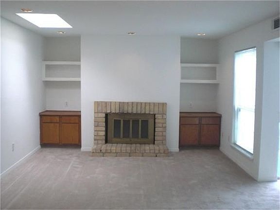 3rd image of 9809 Richmond Ave Unit C15