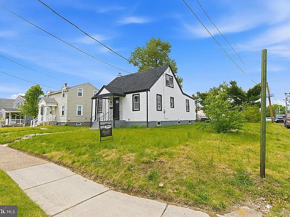 3rd image of 33 Morris Ave