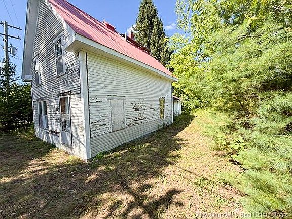 3rd image of 5 Beech Glen Rd