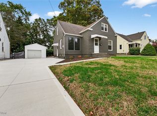 1415 Lorimer Rd, Parma, OH 44134