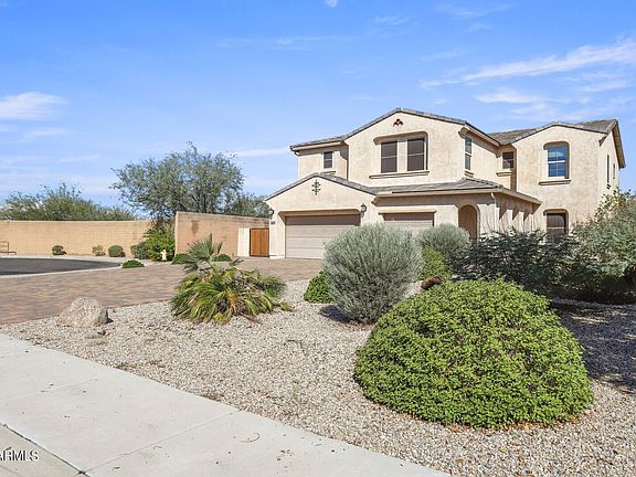 3rd image of 10174 W Wizard Ln