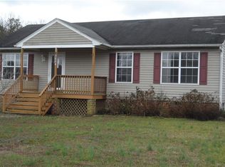 9451 Charles City Village Dr, Providence Forge, VA 23140