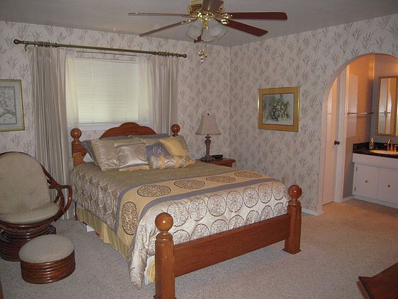 5th image of 3508 S Oleander Pl