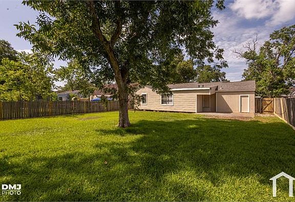 3rd image of 3140 Boyd Ave