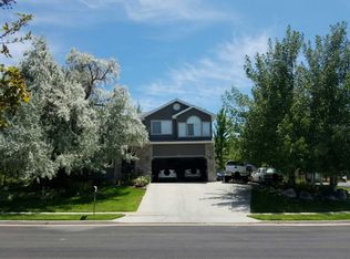 988 Springridge Cir, North Salt Lake, UT 84054