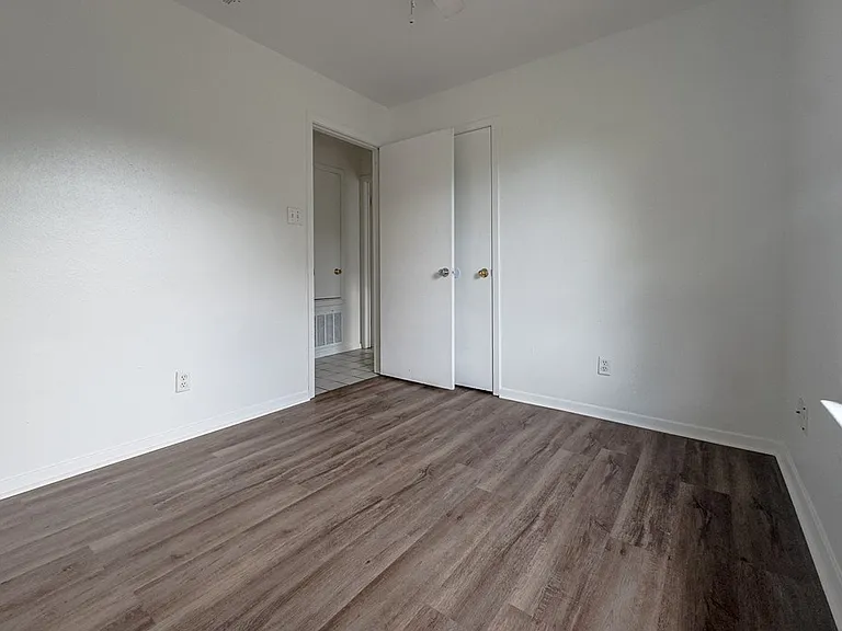 123 Cenizo St — Photo 25