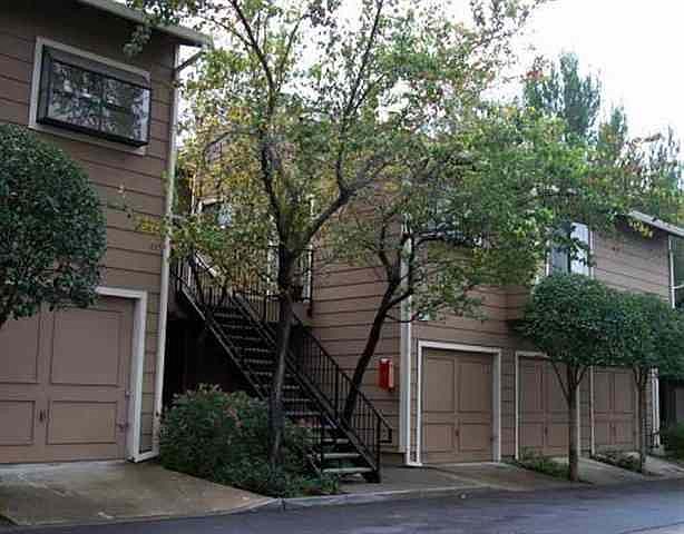 1st image of 2473 Saint Helena Dr #3.5