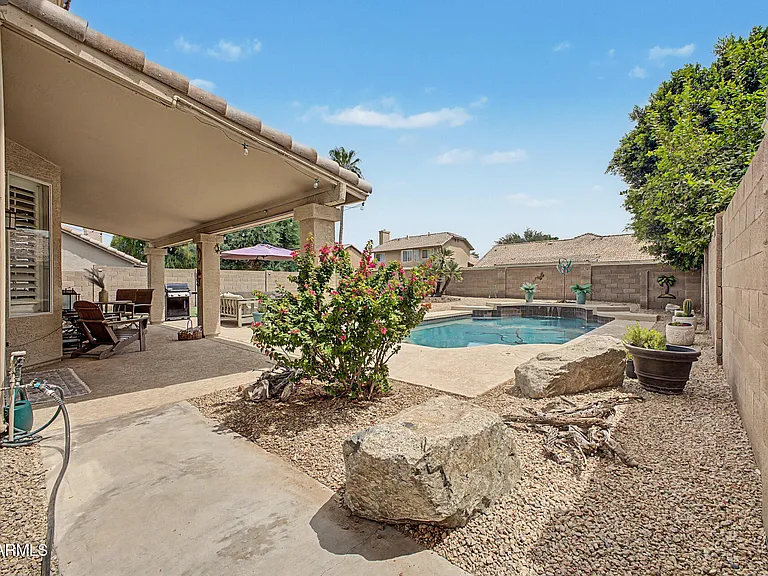 5431 W Folley St — Photo 22