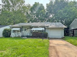 1644 S Weaver Ave, Springfield, MO 65807