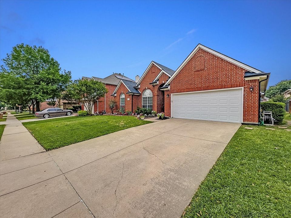 1st image of 1833 Honey Mesquite Ln