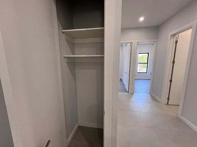 3052 Fulton St #2 — Photo 9