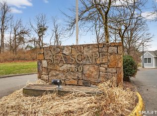 Sea Scape, East Haven, CT 06512