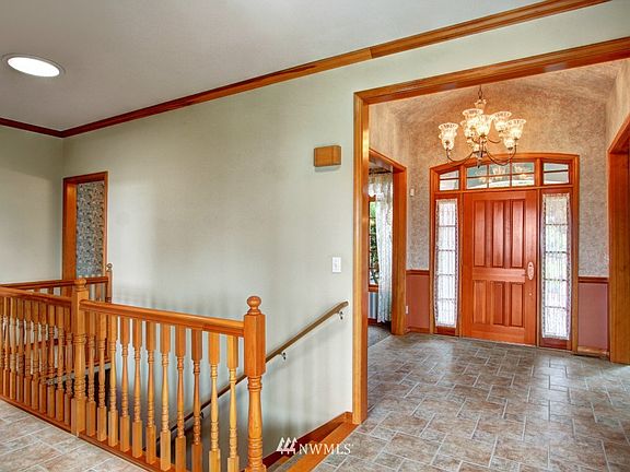 5th image of 2202 Cavalero Road