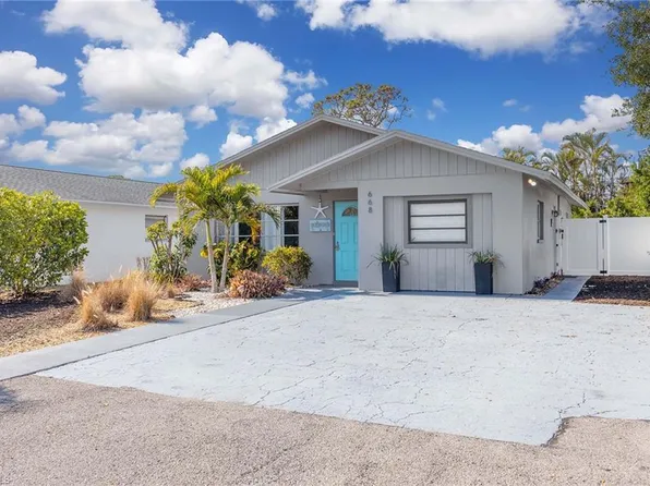 668 94th AVE N, NAPLES, FL 34108