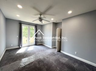 16 Serene Lake Pl, Sacramento, CA