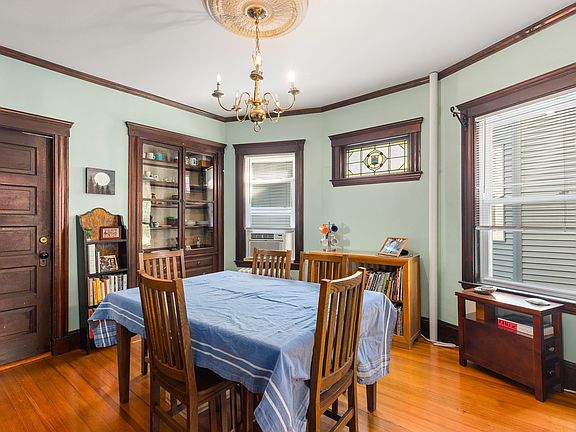5th image of 54 Percival St #2