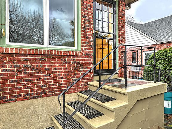 4th image of 271 Kissel Ave