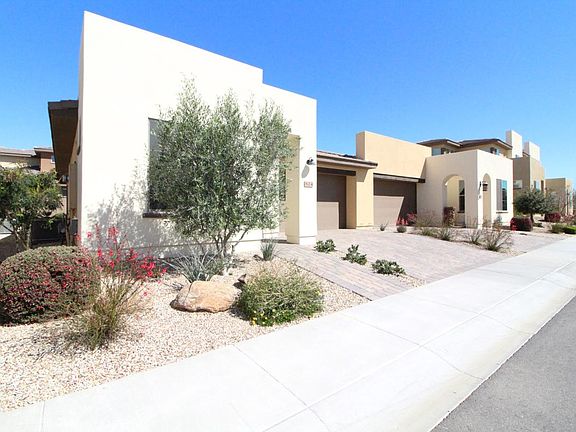 2nd image of 824 E Verde Blvd