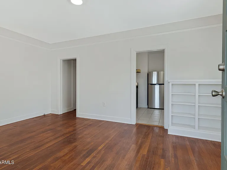 1112 E Portland St — Photo 4