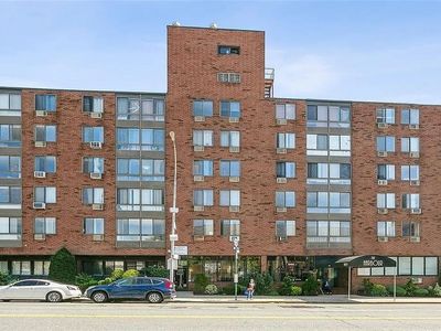 9921 4th Ave APT 2I, Brooklyn, NY, 11209