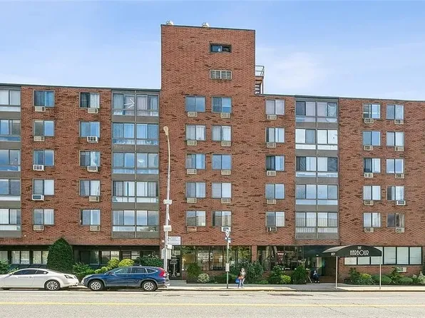 9921 4th Ave APT 2I, Brooklyn, NY 11209