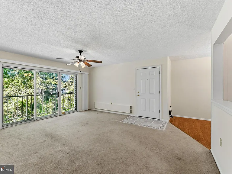 96 Willow Ct — Photo 5