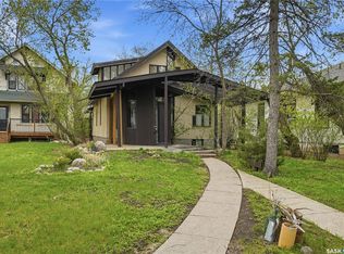 160 Leopold Cres, Regina, SK S4T6N6