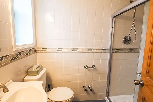 Sold by Politan Real Estate | media 11