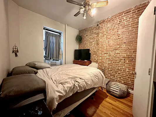 Rented by Corcoran | media 4