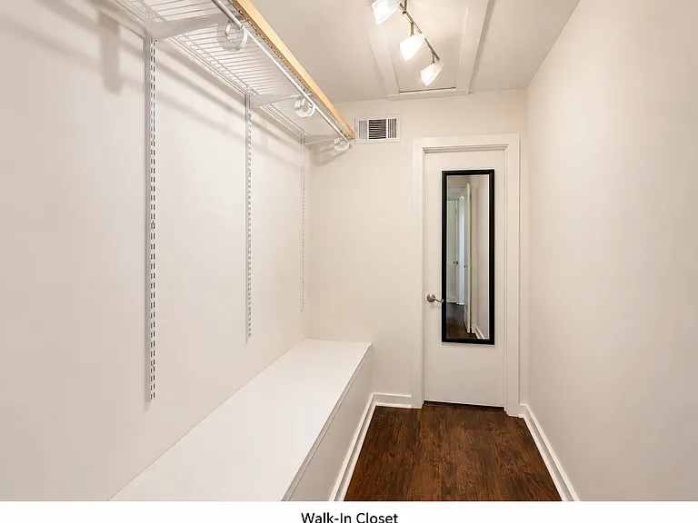 836 Saint Charles Ave NE #A — Photo 11