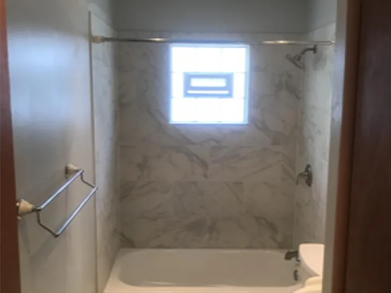 556 E Beechwold Blvd — Photo 8