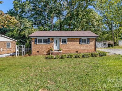 806 Dogwood Dr, Dallas, NC, 28034