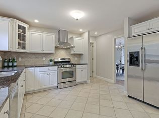 10 Piper Rd, Lexington, MA 02421