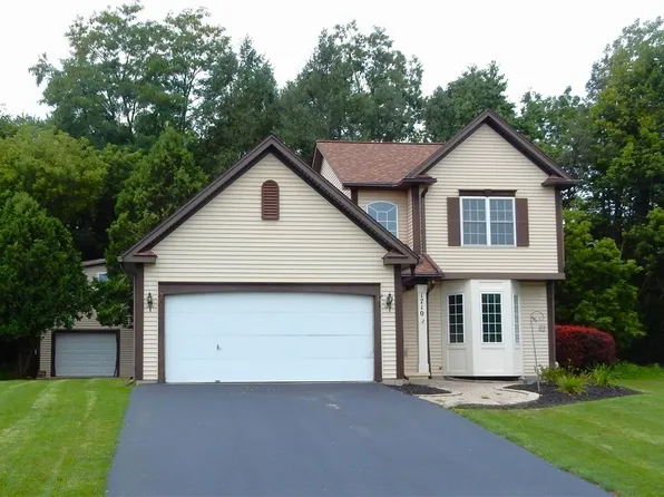 1710 Parkside Pl, Lima, NY 14485