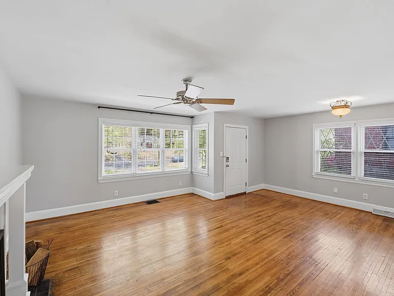 2214 Arnold Dr — Photo 15