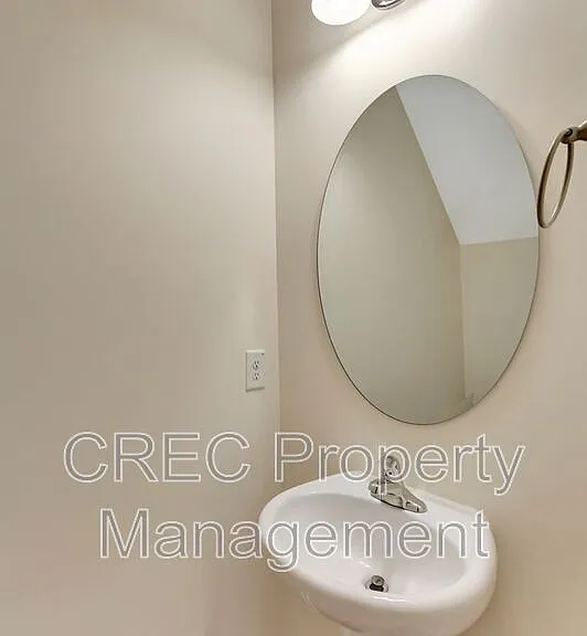 140 Buchanan Cir — Photo 15