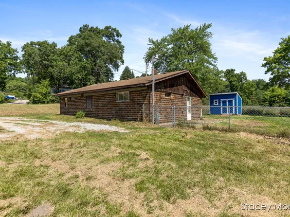 3418 Butterworth St SW, Grand Rapids, MI 49534