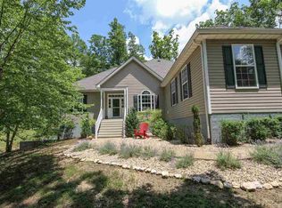 35 Oak Grove Rd, Palmyra, VA 22963