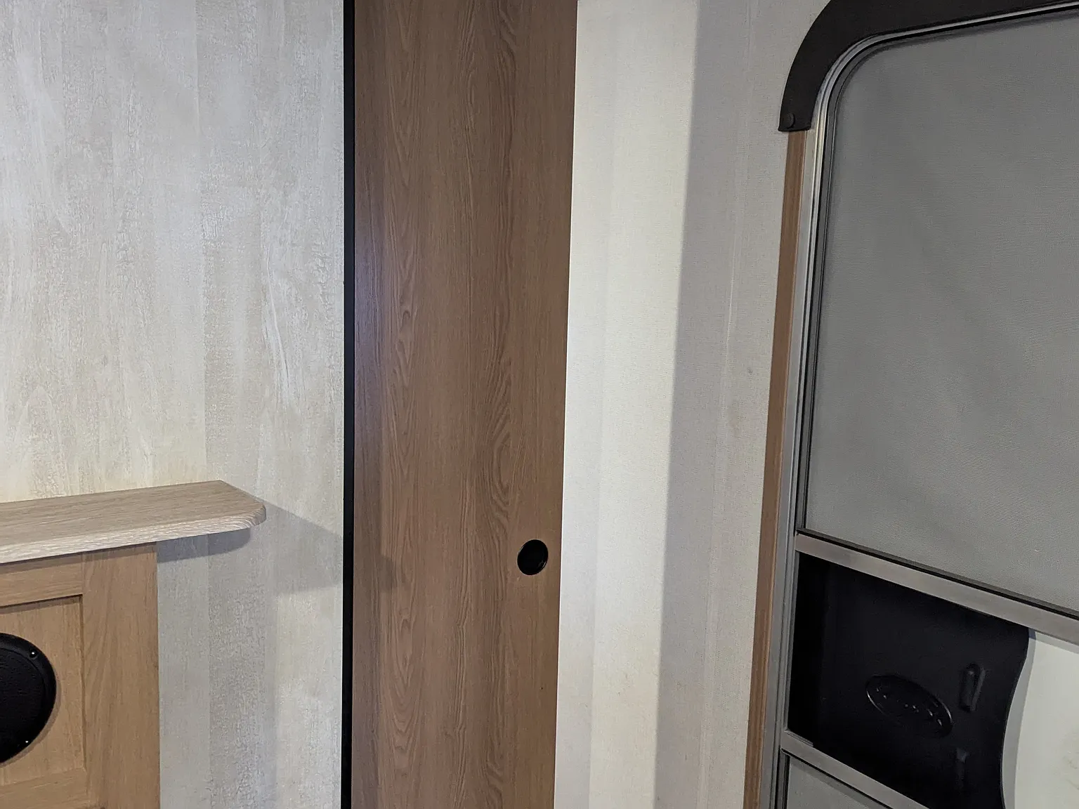 1 bed, 200 sqft, $900 — Photo 2