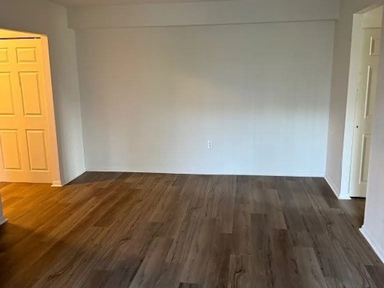 2132 Pennsylvania Ave — Photo 36