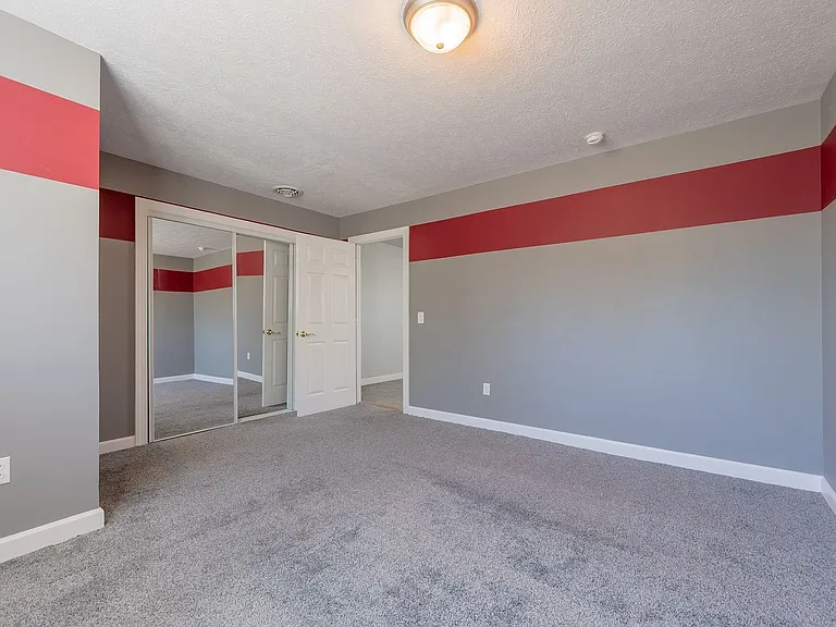 1701 Stratford View Dr — Photo 54